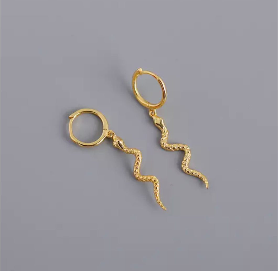 HEAVY METAL COLLECTION - Snake Earrings in Gold - HM068G