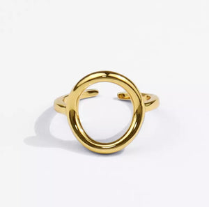 HEAVY METAL COLLECTION - Circle Ring in Gold - HM081G