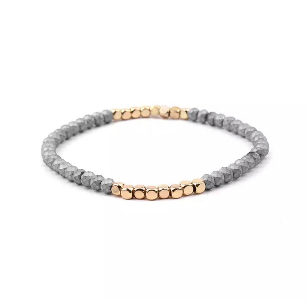 ENLIGHT COLLECTION - Matte Grey Czech Bead with Gold Bracelet - EC031