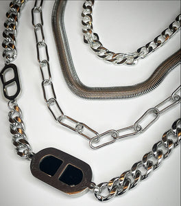 HEAVY METAL Oval Chain Necklace in Silver - HM023