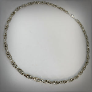 Medium Chain Mail Necklace in Silver