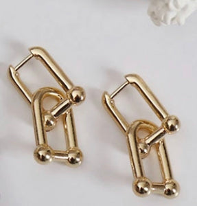 HEAVY METAL COLLECTION - Chain Link Earrings in Gold