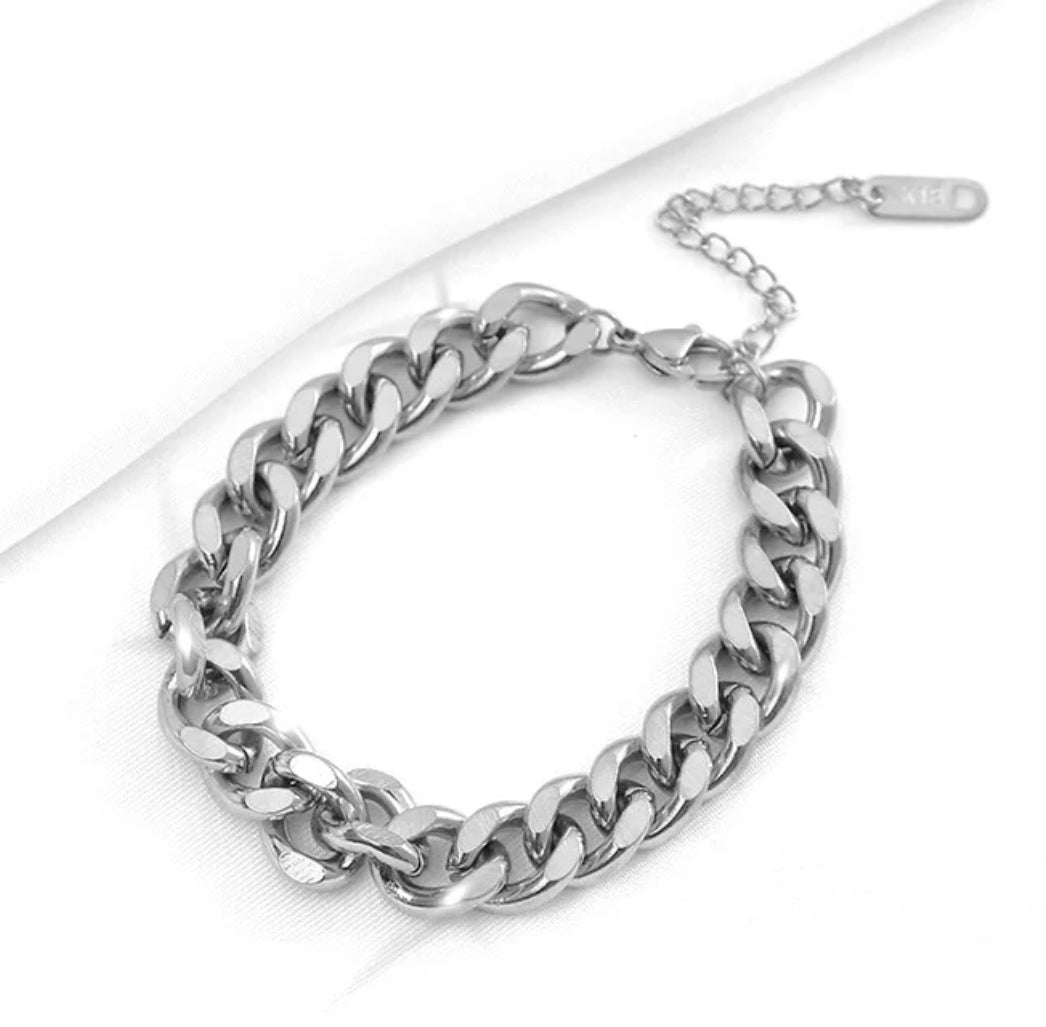 HEAVY METAL COLLECTION - Silver Cuban Chain Bracelet - HM070