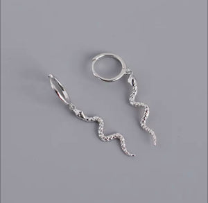 HEAVY METAL COLLECTION - Snake Earrings in Silver - HM068S